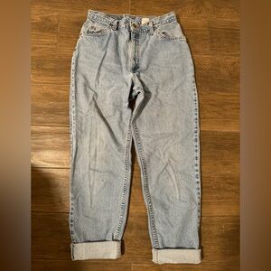 Vintage Levi’s True Denim High Rise Taper